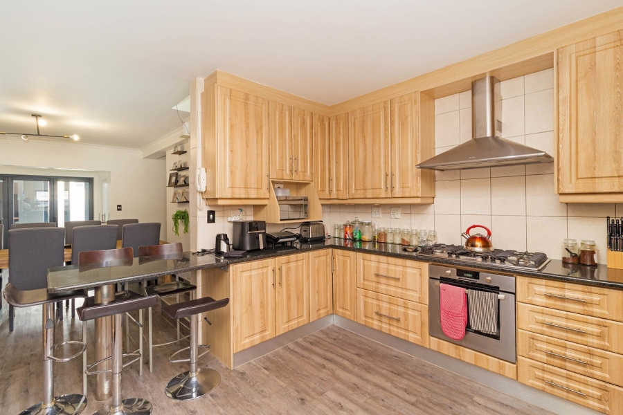 4 Bedroom Property for Sale in Milnerton Ridge Western Cape